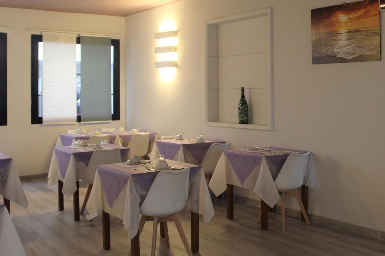 Hotel Adria Nuova 里米尼 外观 照片