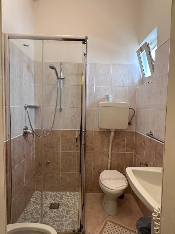 Hotel Adria Nuova 里米尼 外观 照片