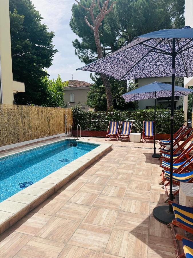 Hotel Adria Nuova 里米尼 外观 照片